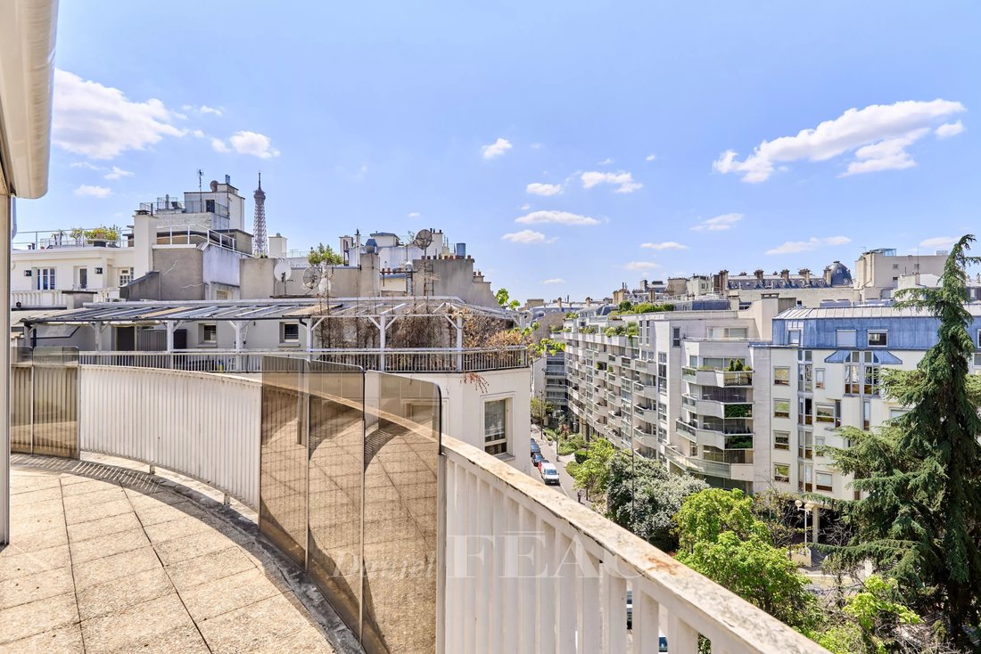 Apartment in Chaillot, Paris 16e Arrondissement, Paris 2 - 18491947