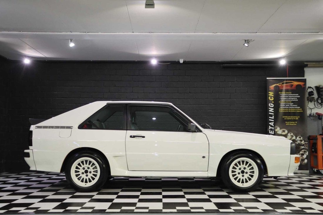 Coupe in Bologna, Italy 2 - 18494622
