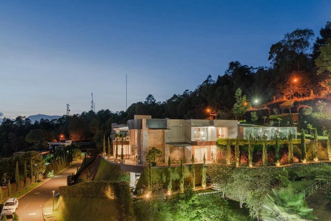 House in Santa Elena, Antioquia, Colombia 5 - 18588372