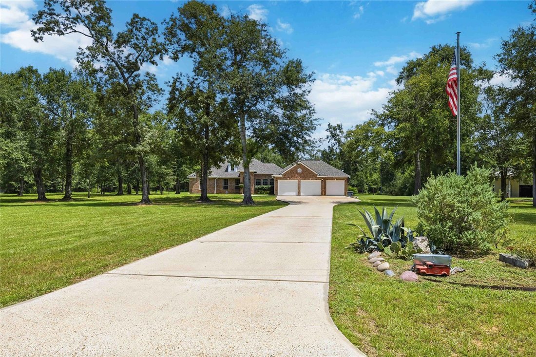 House in Cleveland, Texas, United States 5 - 18494101