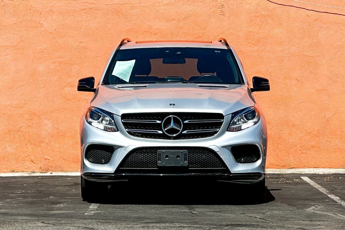 Suv in El Monte, CA, United States 2 - 18495532