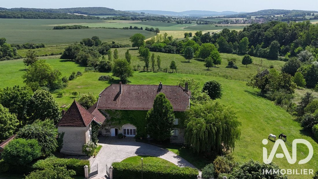 House in Tromarey, Bourgogne – Franche-Comté, France 3 - 18495782