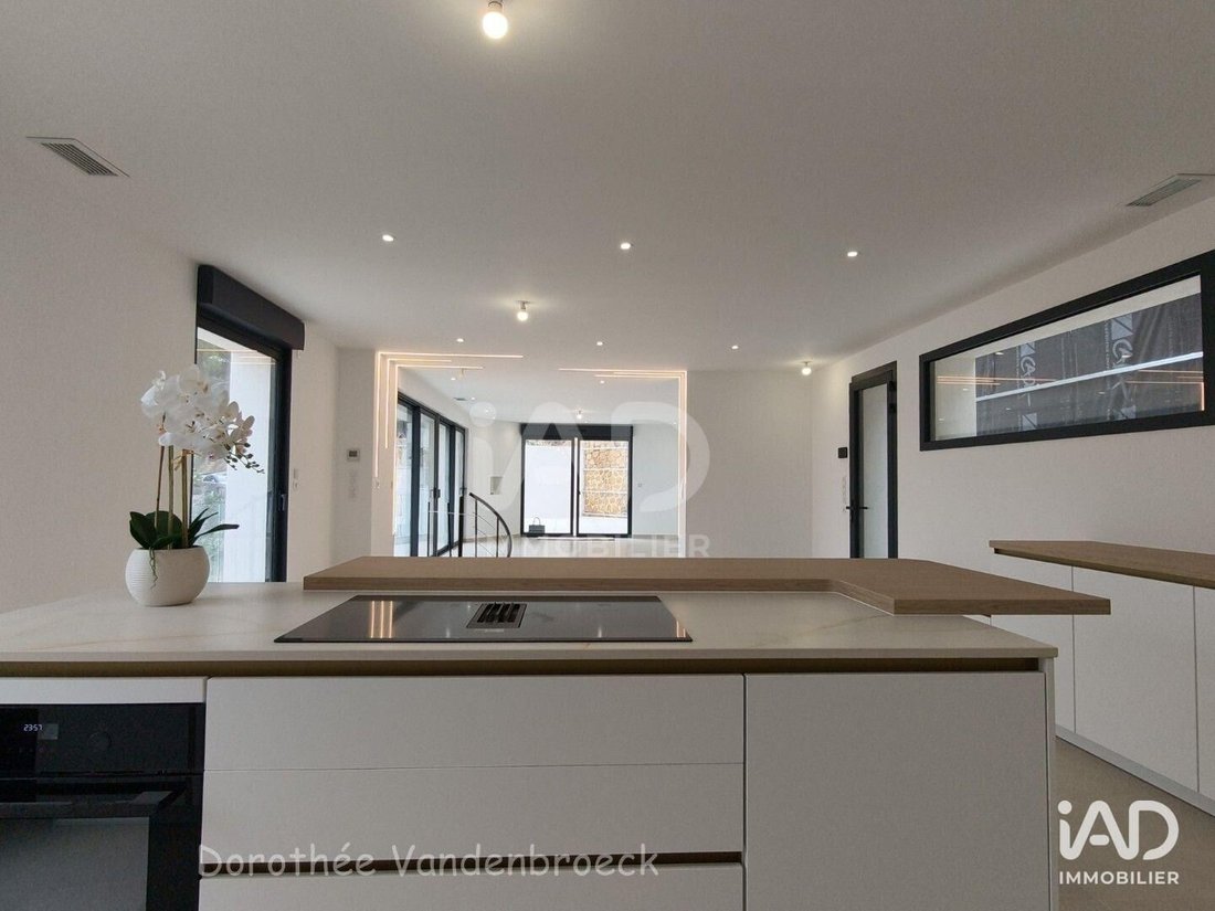 House in Heures Claires-Les Quatre Vents-Sous Préfecture, Istres, France 4 - 18495724