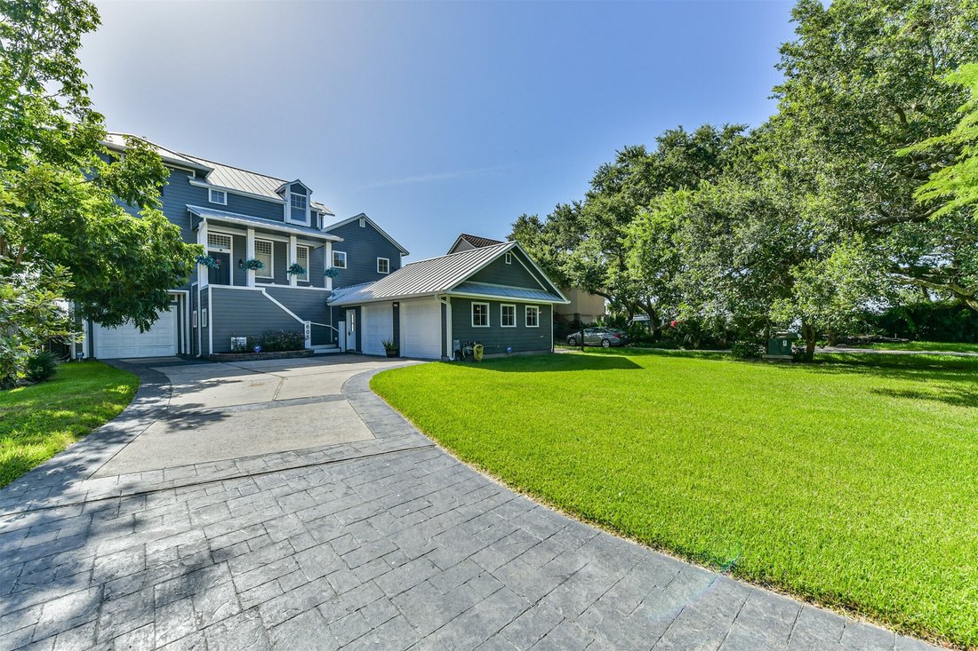 House in Seabrook, Texas, United States 3 - 18494908