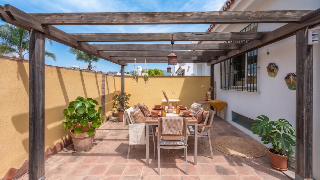 Townhouse in San Pedro de Alcantara, Andalusia, Spain 2 - 18495106
