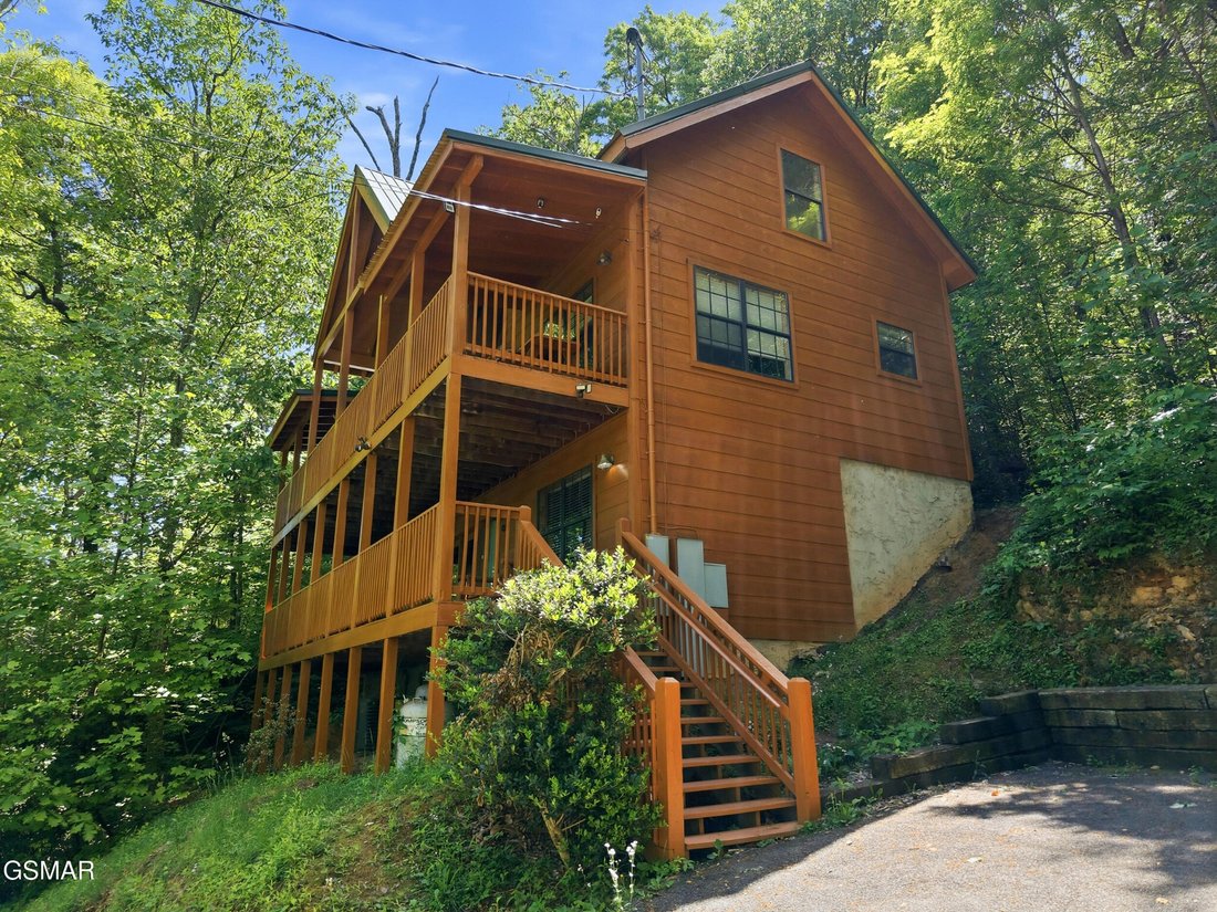 House in Gatlinburg, Tennessee, United States 1 - 18493599