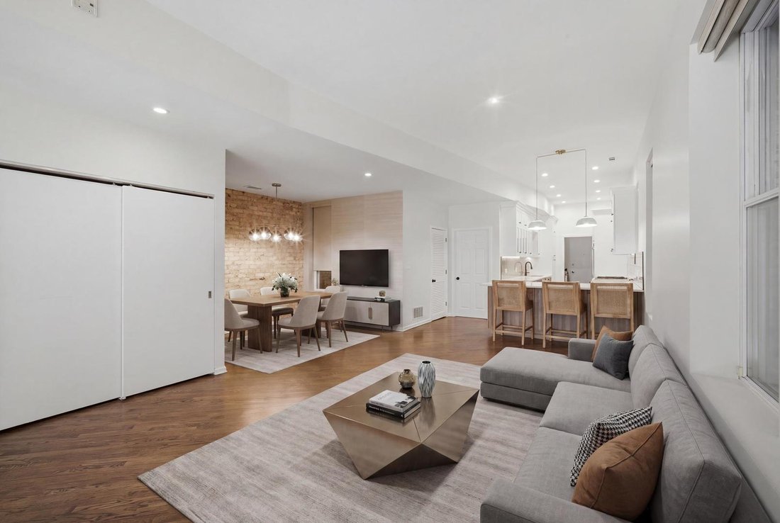 Condo in Chicago, Illinois, United States 2 - 18494700