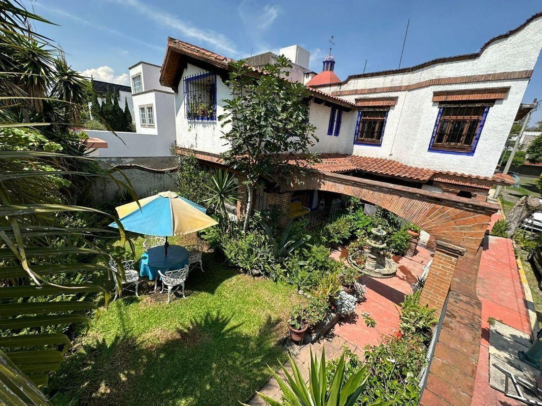 House in Santa Catarina Yecahuitzotl, Mexico City, Mexico 2 - 18492656