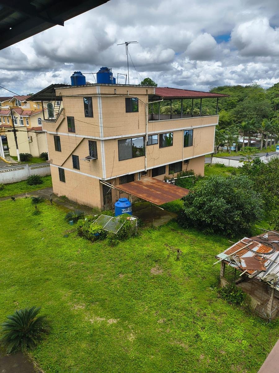 House in Santo Domingo, Santo Domingo de los Tsachilas, Ecuador 4 - 18492585