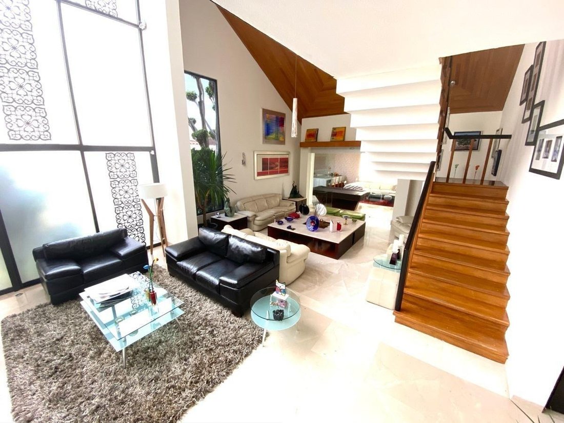 Condo in Santa Catarina Yecahuitzotl, Mexico City, Mexico 1 - 18492472
