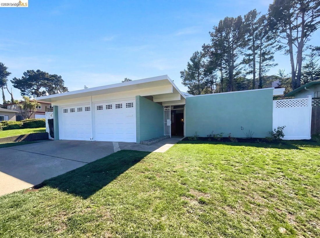 House in San Bruno, California, United States 1 - 17417057