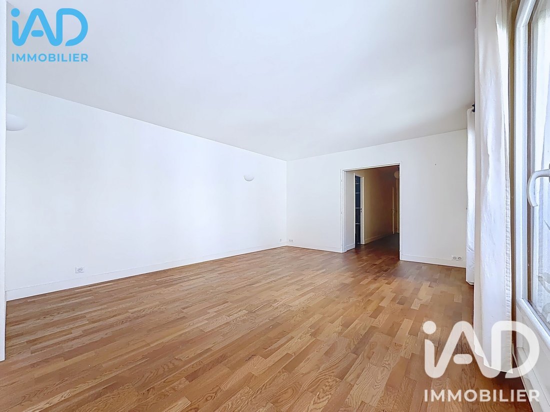 Apartment in Amiraux-Simplon-Poissonniers, Paris 18e Arrondissement, Paris 3 - 18495781