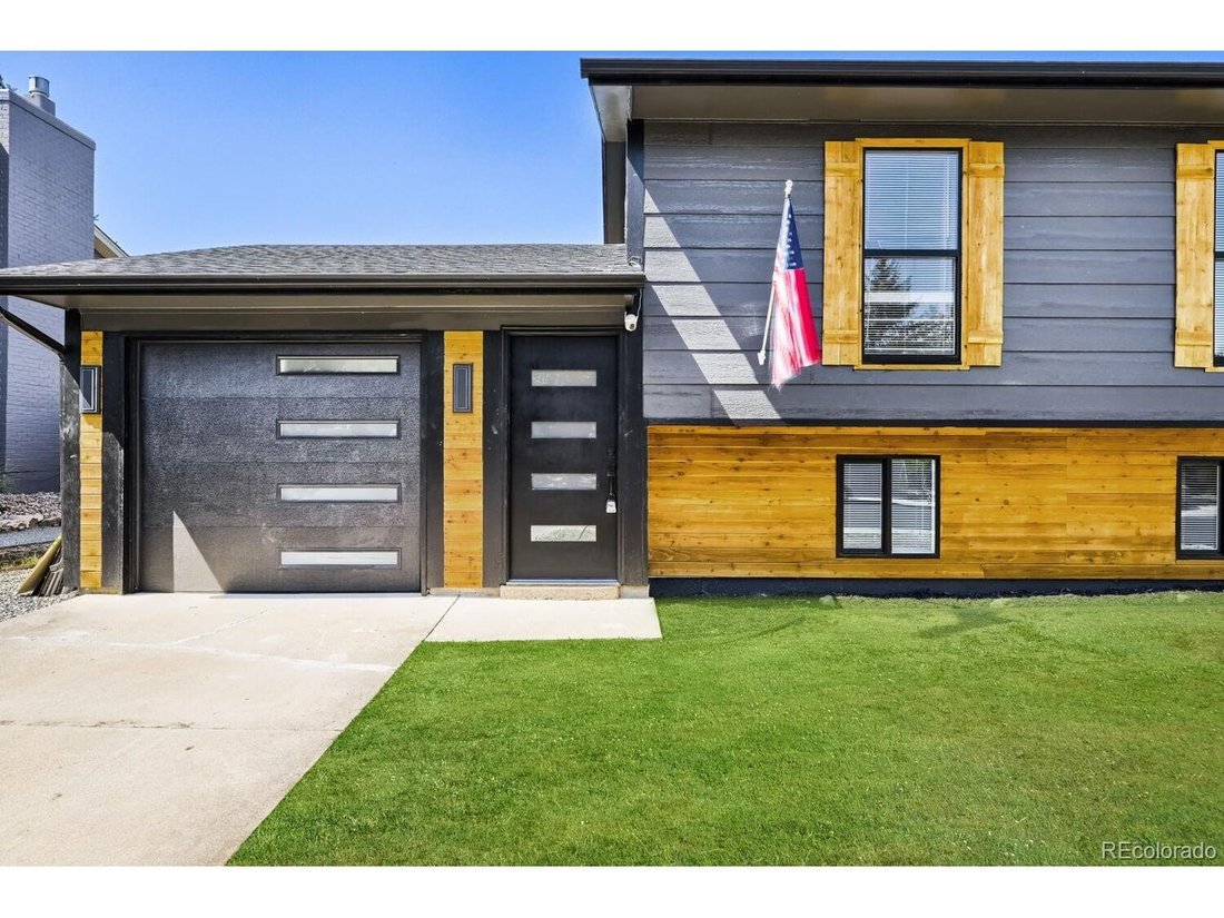 House in Lafayette, Colorado, United States 3 - 18452945