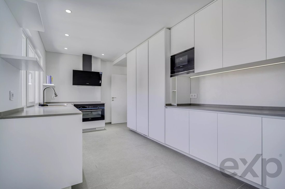 Apartment in Avenidas Novas, Lisbon, Portugal 2 - 17374489