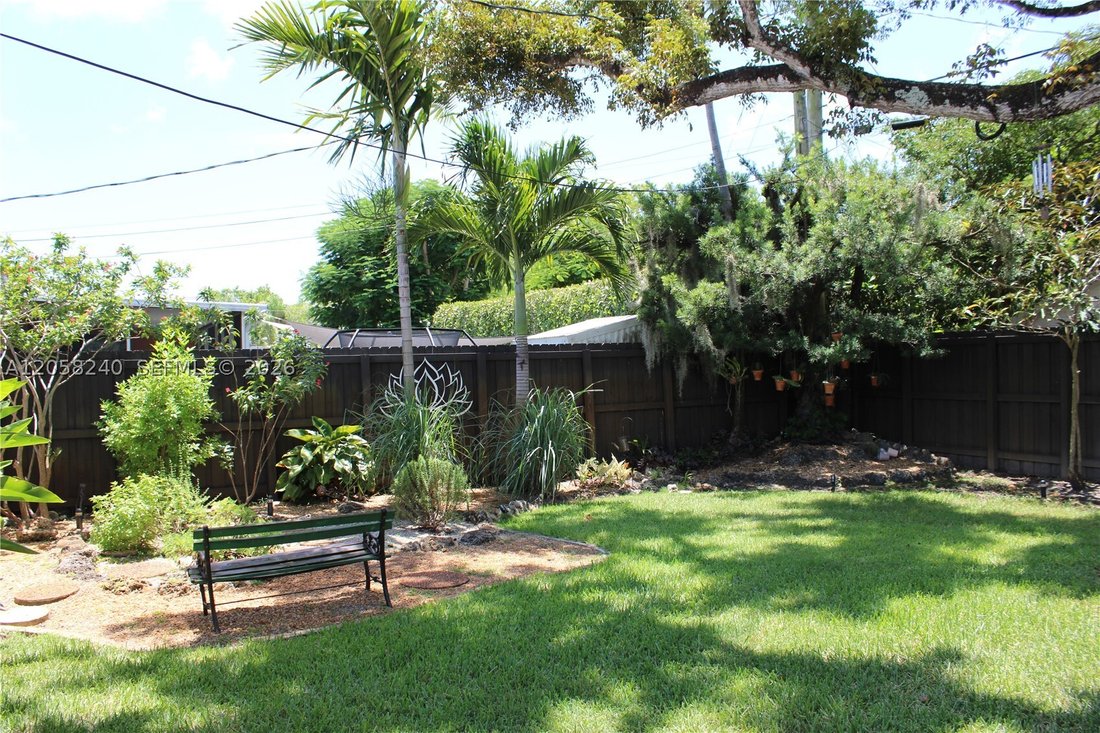 House in Miami, Florida, United States 4 - 18493486