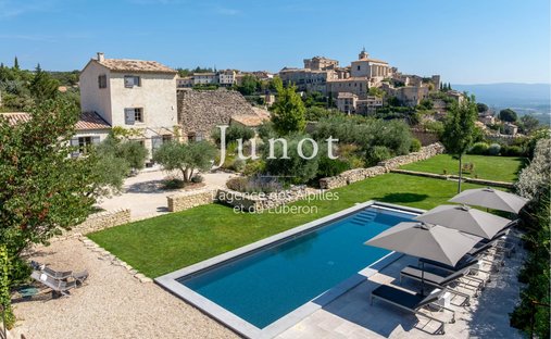Country House in Gordes, Provence-Alpes-Côte d'Azur, France 1