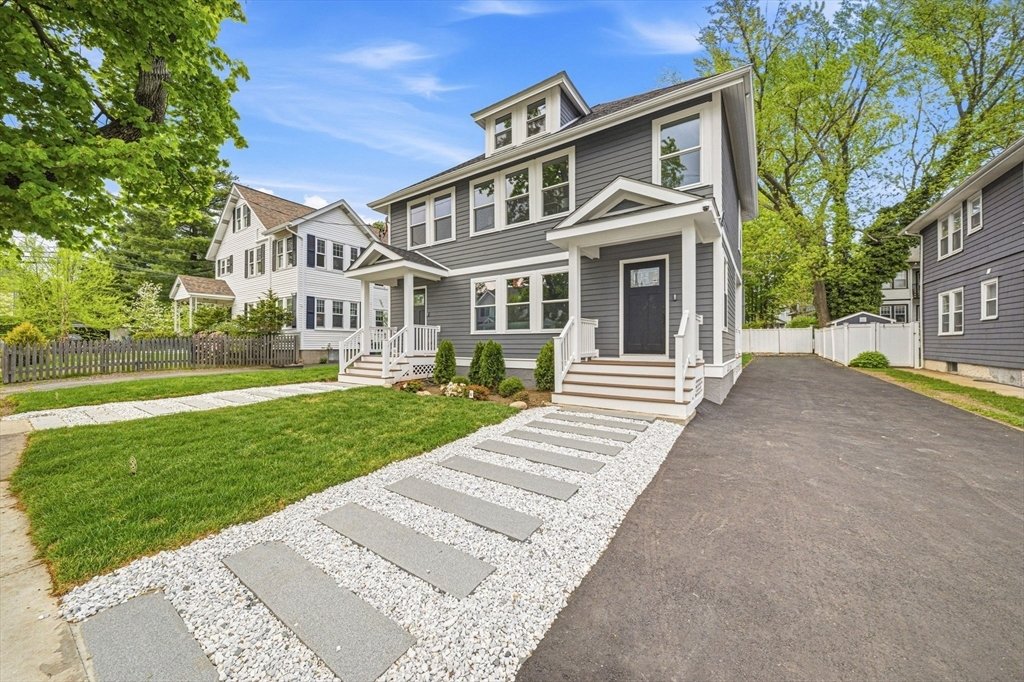 Condo in Newton, Massachusetts, United States 4 - 18257485
