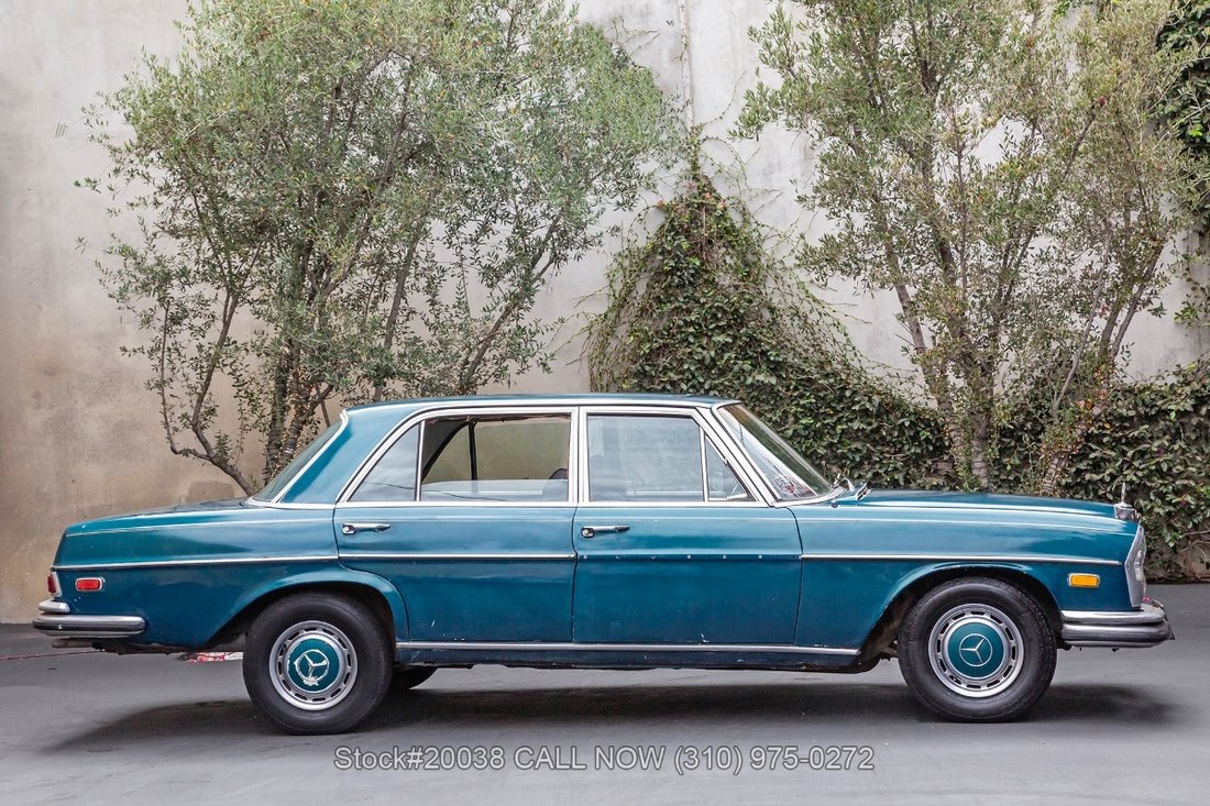 Mercedes-Benz 300SEL in Los Angeles, CA 4 - 18492057