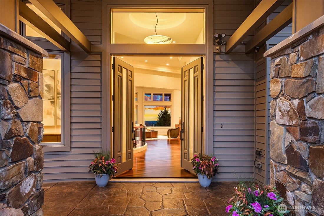 House in Issaquah, Washington, United States 4 - 18494871
