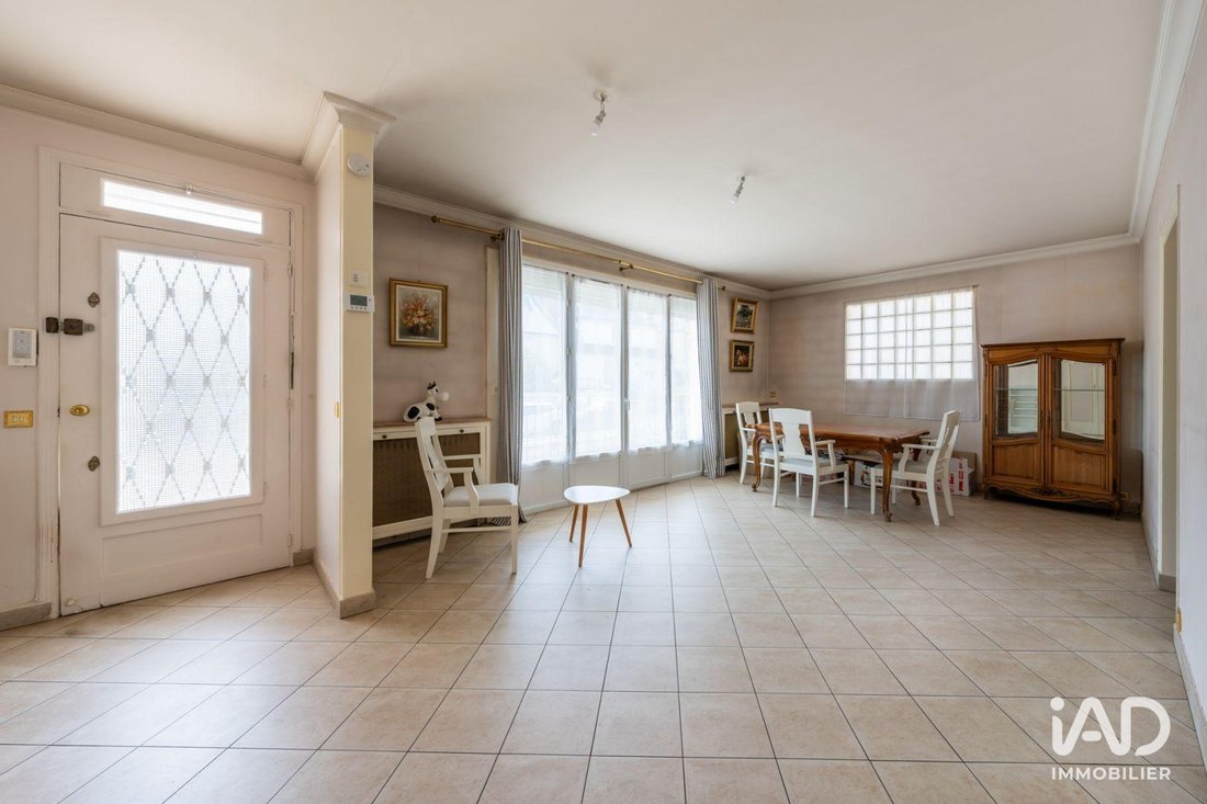 House in Bretagne, Chevilly-Larue, France 3 - 18495706
