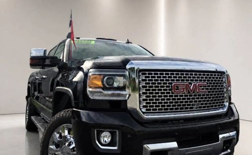 2016 GMC Sierra 2500 HD Crew Cab Denali Pickup 4D 6 1/2 ft in Gladstone, MI, United States 1