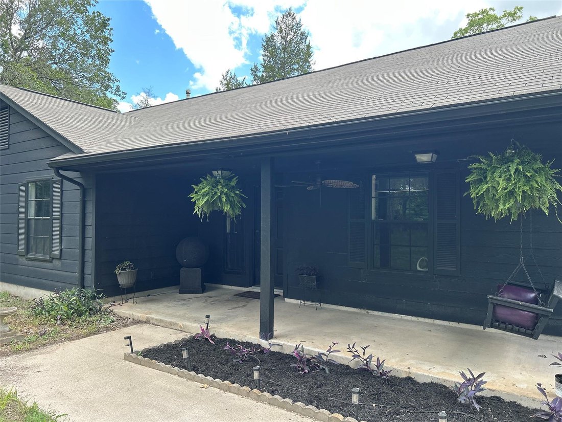 House in Bastrop, Texas, United States 2 - 18493308