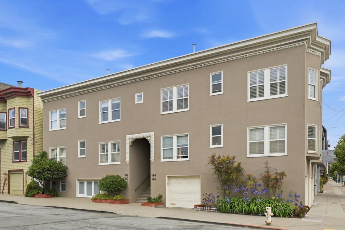 Condo in San Francisco, California, United States 4 - 18493136