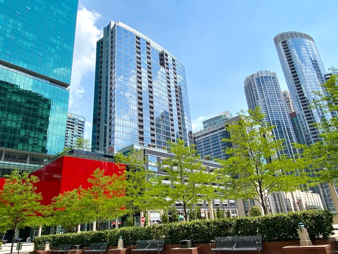 Condo in Chicago, Illinois, United States 1 - 18494722