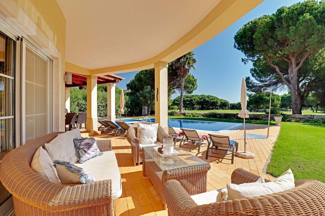 Villa in Vilamoura, Quarteira, Algarve 2 - 15894149