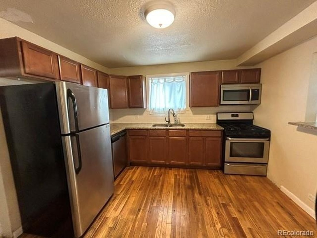 Englewood, Colorado, United States 2 - 18493098