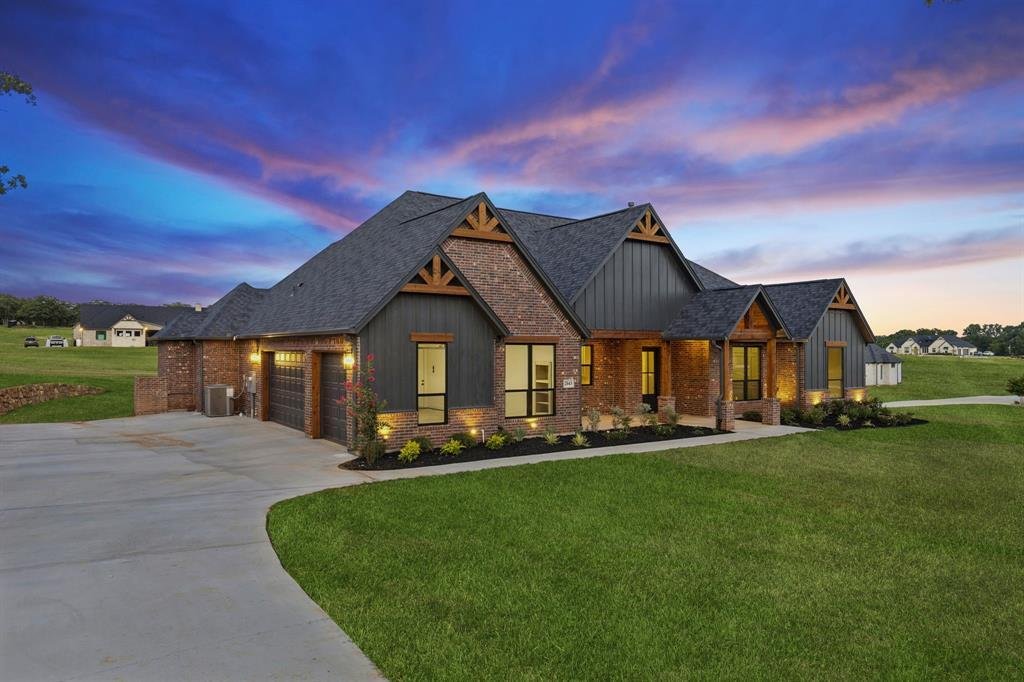 House in Weatherford, Texas, United States 1 - 18494322