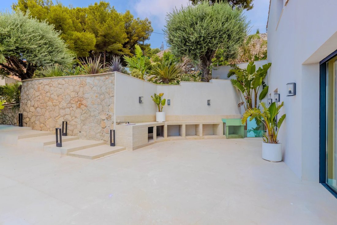 Villa in Supérieur, Beausoleil, France 5 - 18495259