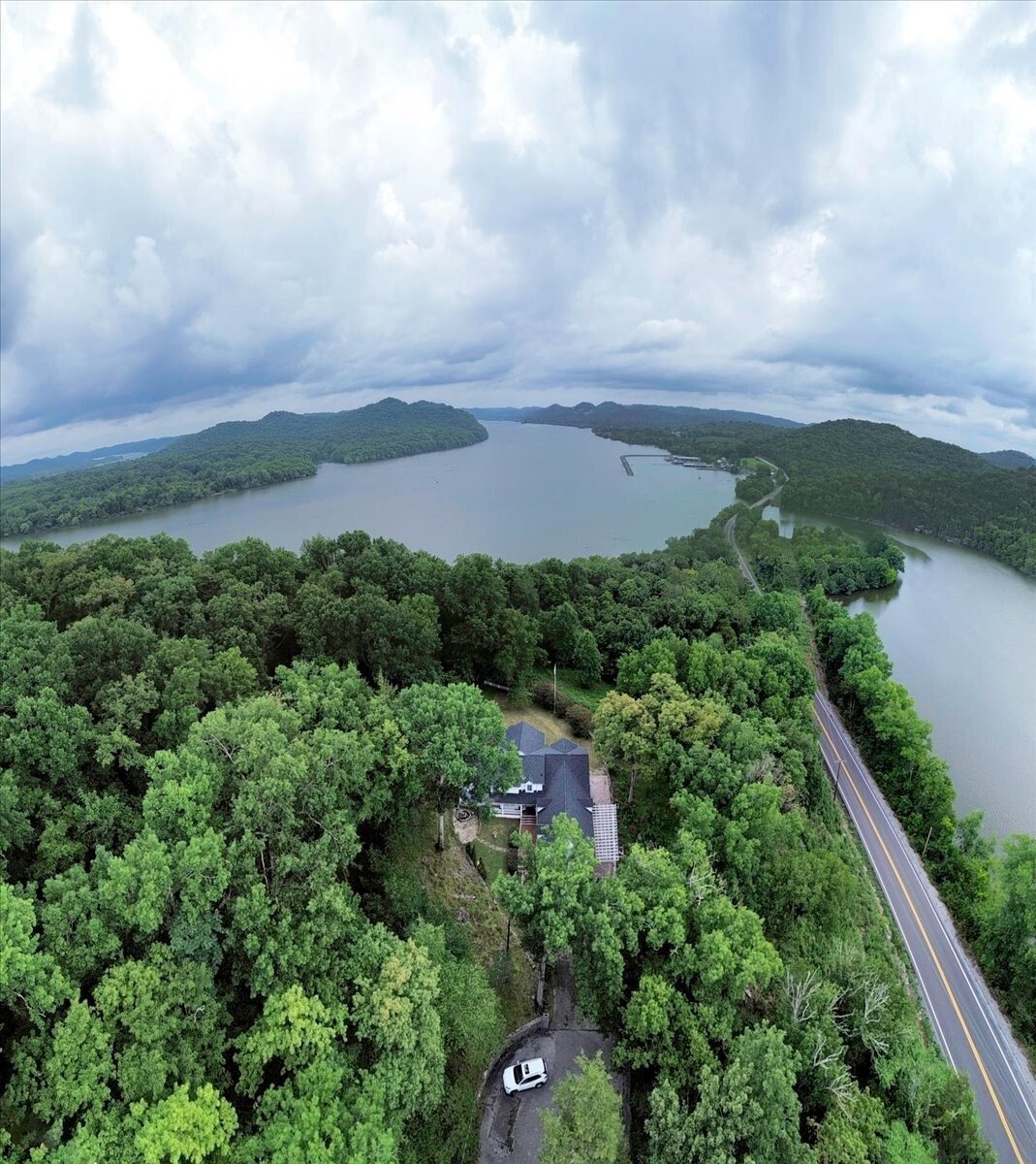 House in Elmwood, Tennessee, United States 5 - 18493747