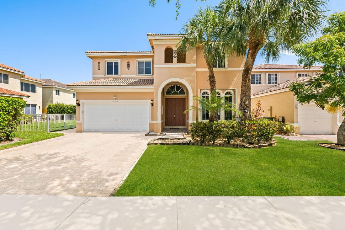 House in Pembroke Pines, Florida, United States 1 - 18493989