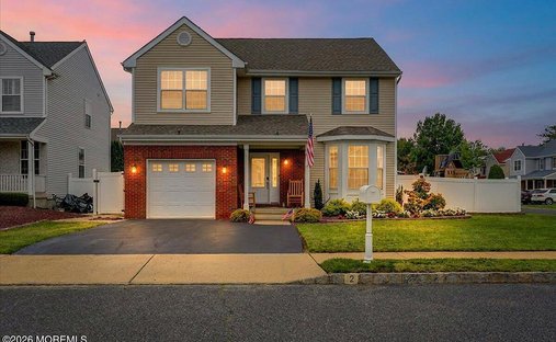 House in Hazlet, New Jersey, United States 1