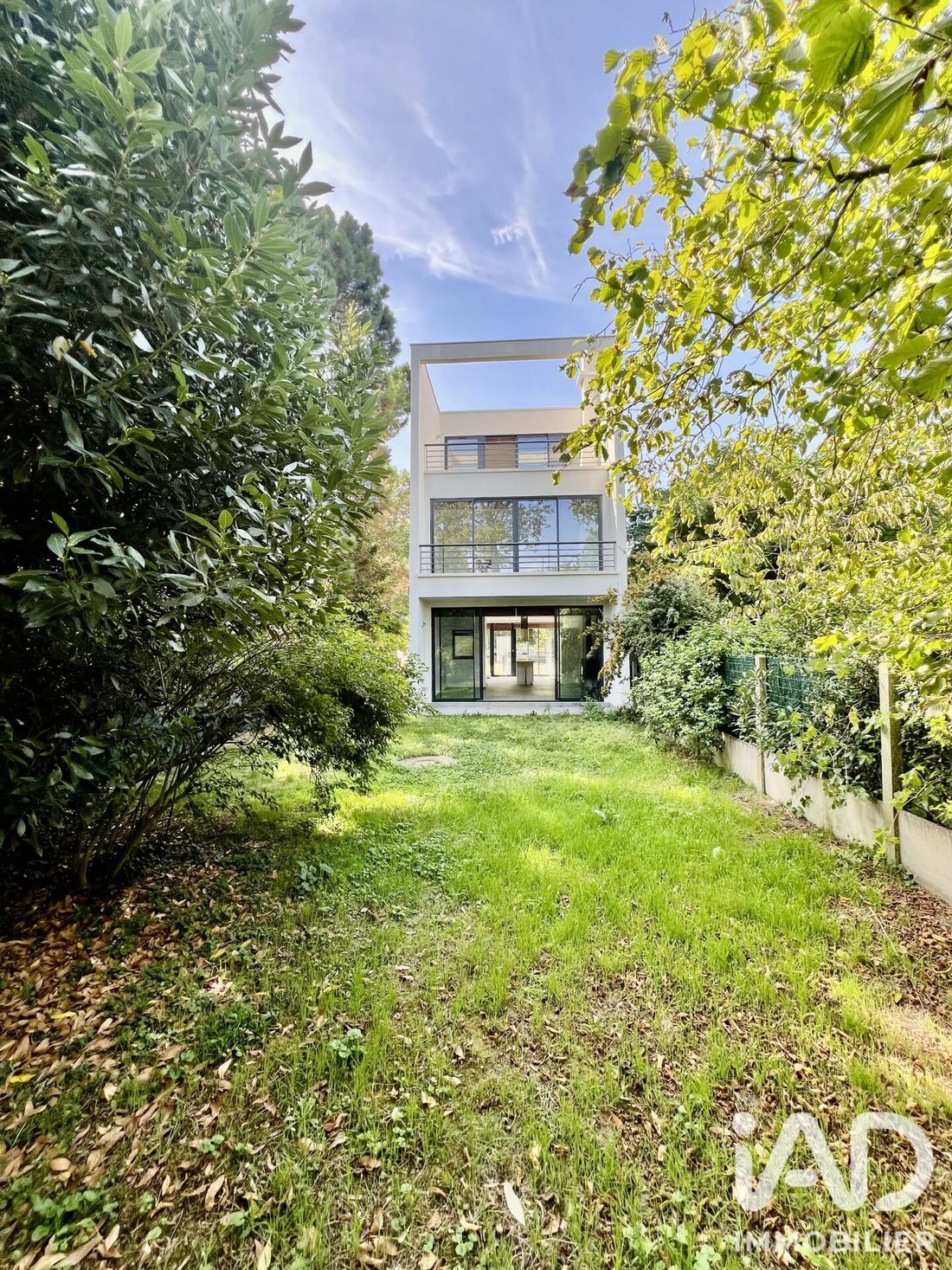 House in Napoleon, Maisons-Laffitte, France 1 - 18495783