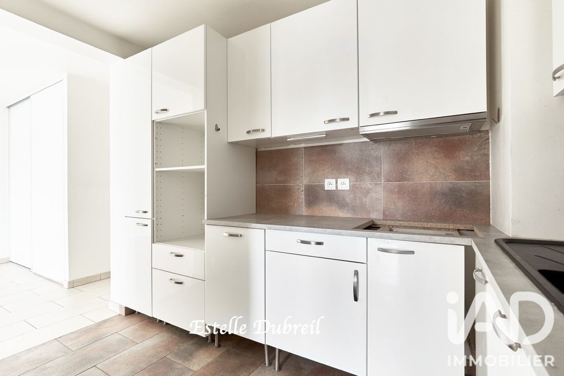 Apartment in Charentonneau, Maisons-Alfort, France 3 - 18495776