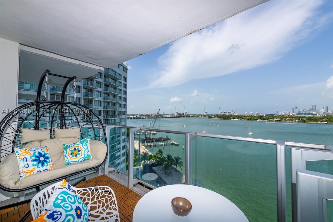 Condo in Miami Beach, Florida, United States 3 - 18493489