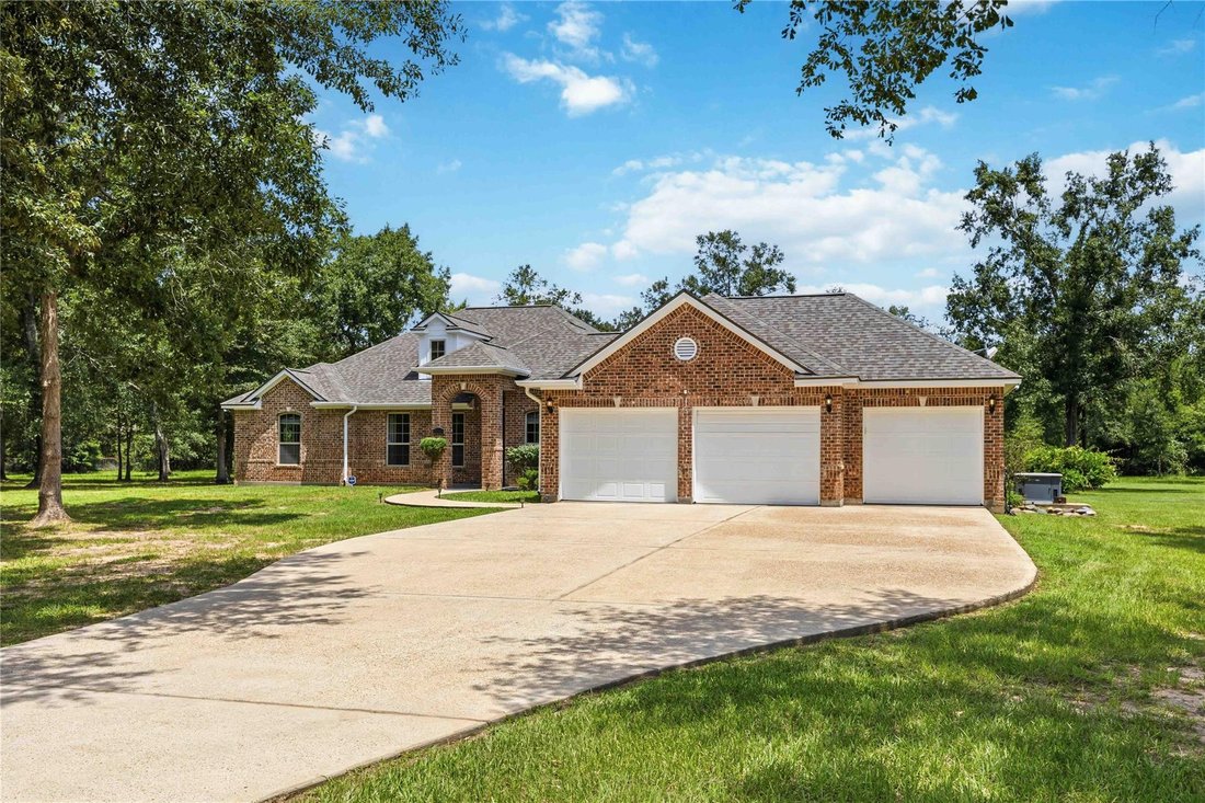 House in Cleveland, Texas, United States 2 - 18494101
