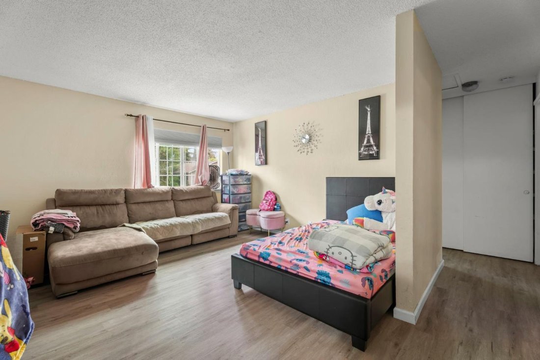 San Jose, California, United States 5 - 18493150
