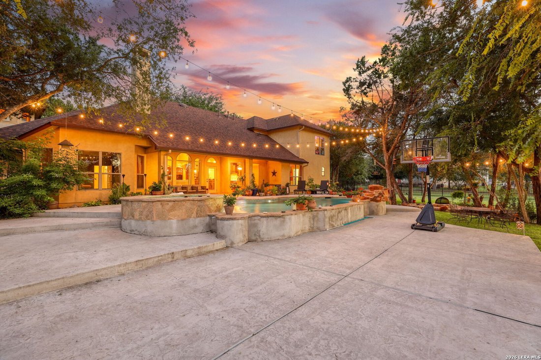 House in Garden Ridge, Texas, United States 4 - 18494862