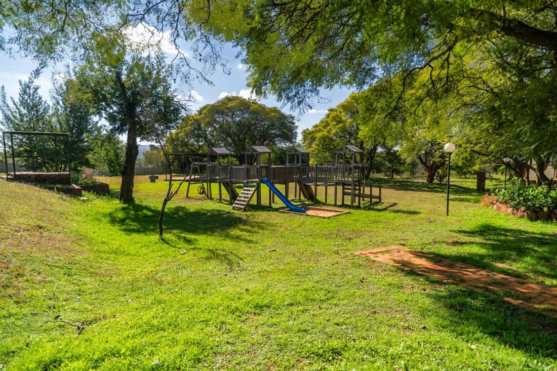 The De Deur Estates, Vaal Marina, South Africa 4 - 18492213