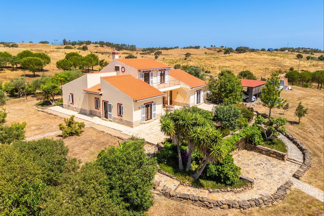 Villa in Ourique, Beja, Portugal 1 - 18202128