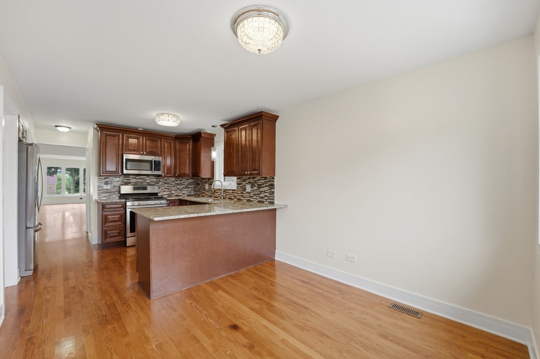 House in Norridge, Illinois, United States 5 - 18494657