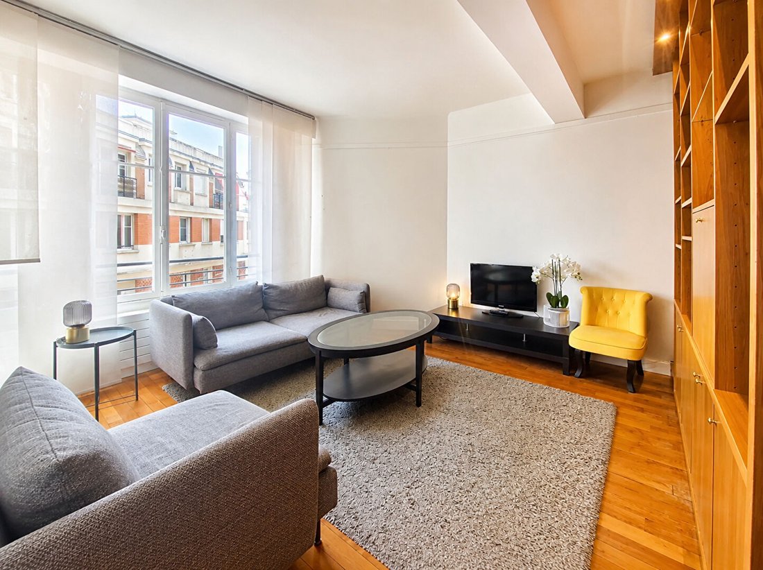 Apartment in Auteuil Sud, Paris 16e Arrondissement, Paris 5 - 18492115