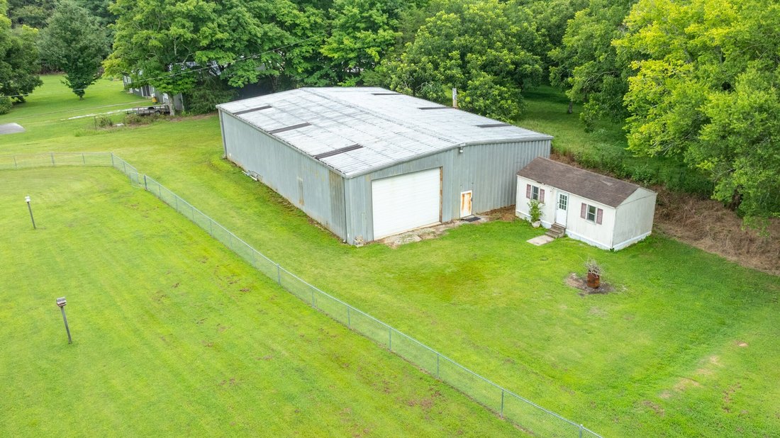 House in Loretto, Tennessee, United States 3 - 18453255