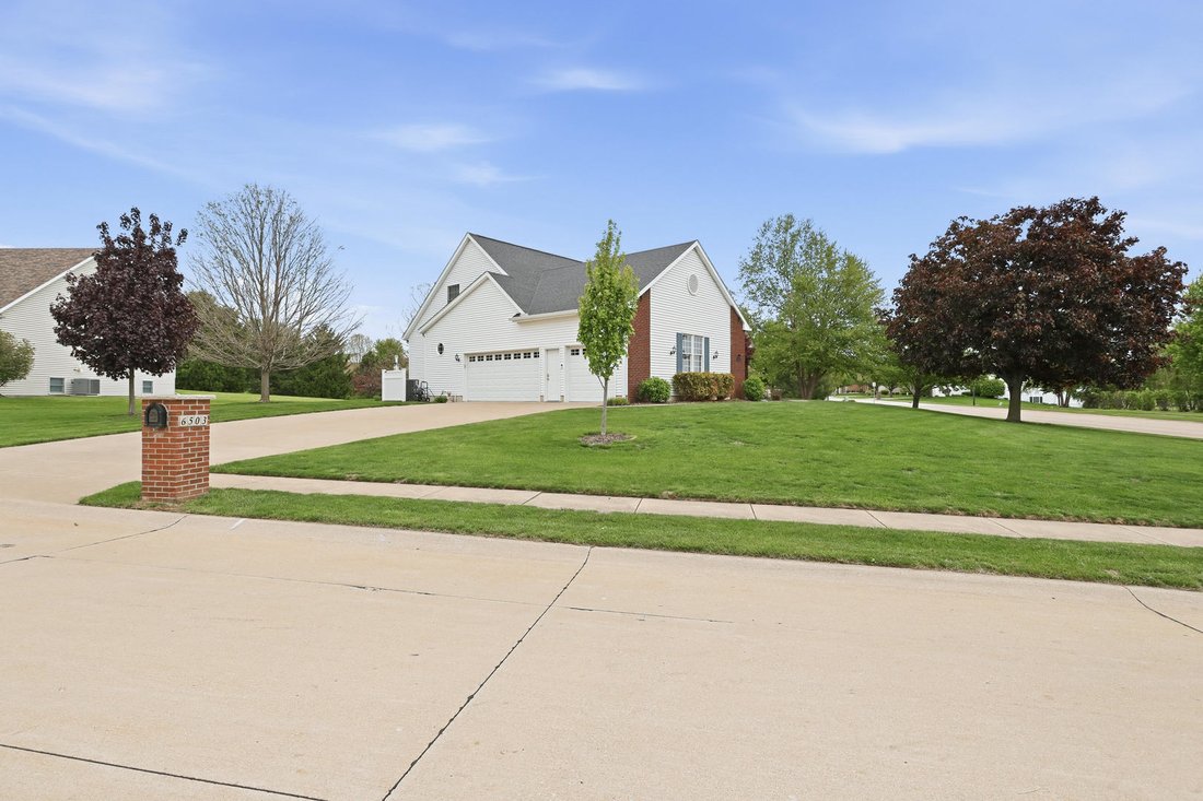 House in Davenport, Iowa, United States 4 - 18494704