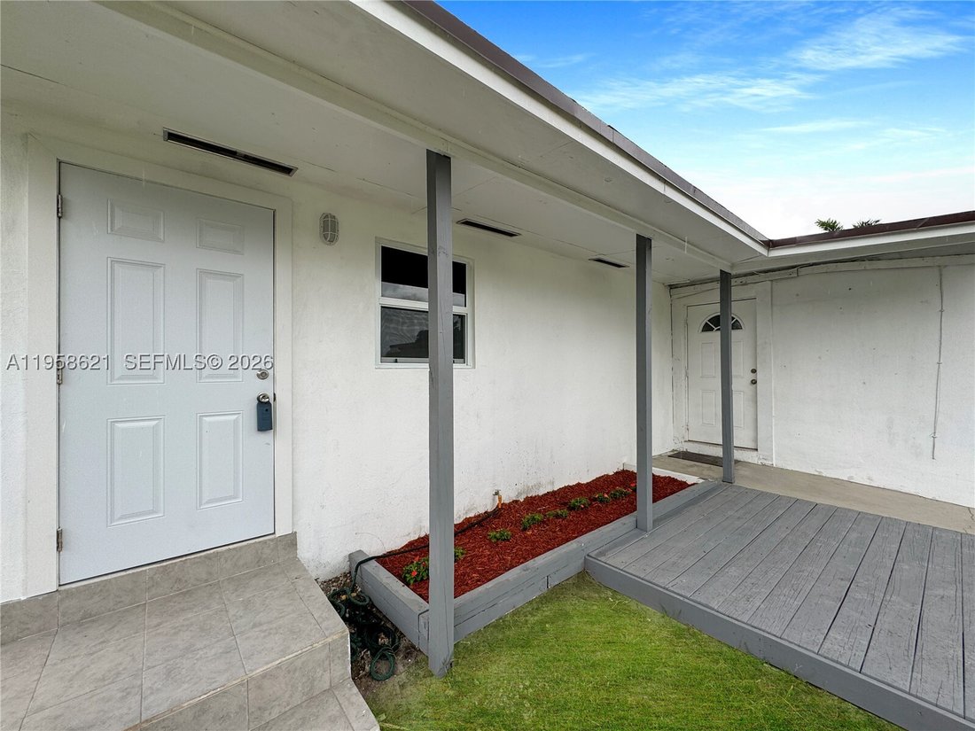 Apartment in Dania Beach, Florida, United States 1 - 17203374