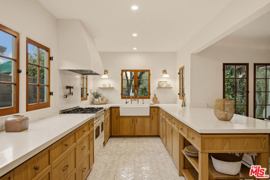 House in Los Angeles, California, United States 2 - 18494448