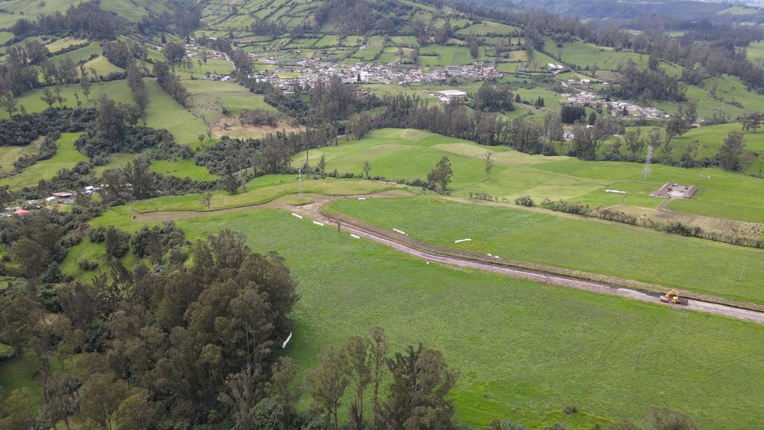 Land in Tambillo, Pichincha, Ecuador 2 - 18492623